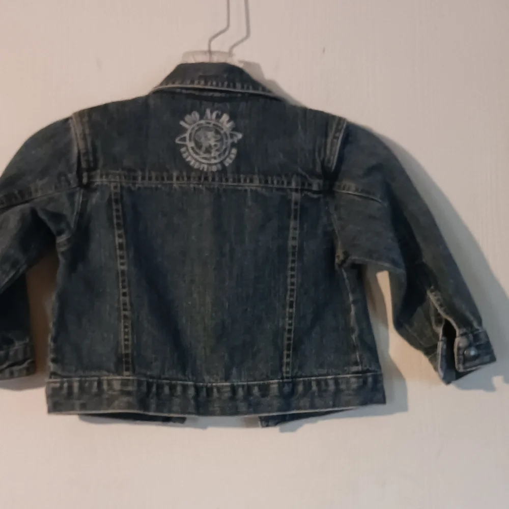 Denim Jacket Tigger Winnie the Pooh 3T Disney‎
